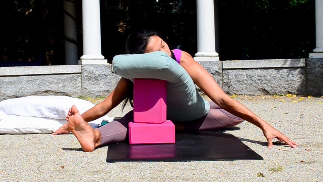 Restorative Yoga Poses Using Bolster Yoga Poses 7783