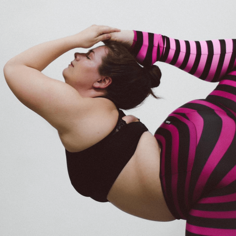 All Hail This Plus-Size Yogi, Who's Slamming Body Myths One Instagram At A  Time