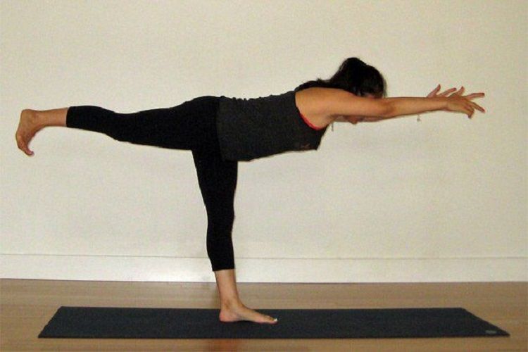 The 26 Poses of Bikram Yoga - DoYou