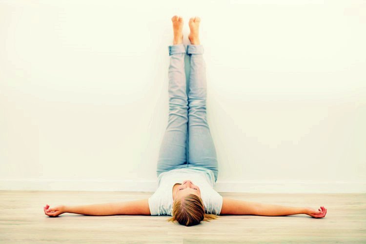 5 Health Benefits Of Legs Up The Wall Posture