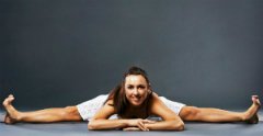 5 Yoga Poses to Help You Get Into Straddle Splits - DoYou