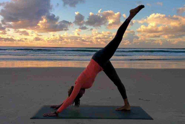 5 Benefits of Downward Facing Dog Pose - DoYou