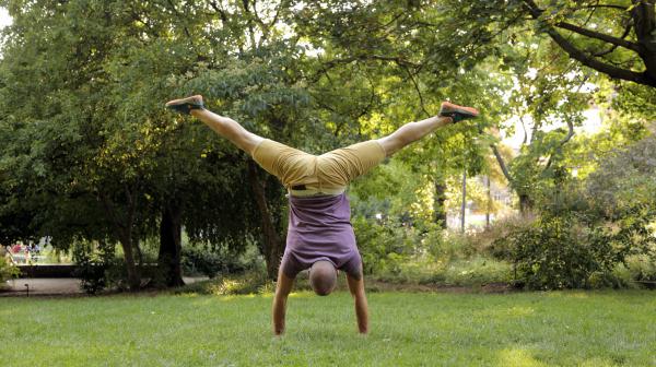 raghunath handstand