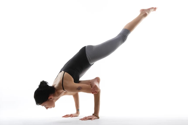 Pigeon Pose (Kapotasana) | YogaRenew